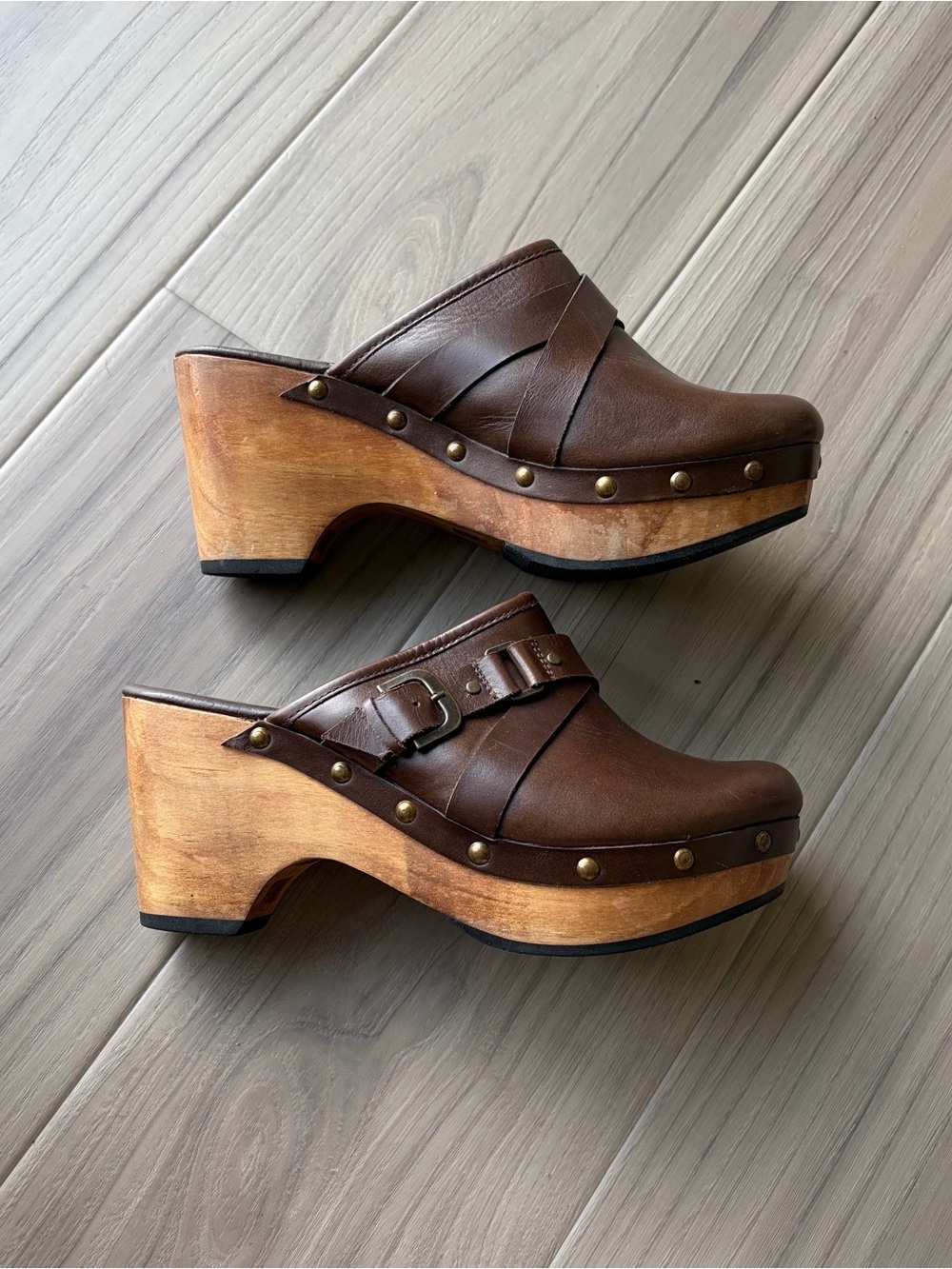 CORDANI 2824 Chocolate Leather Clogs